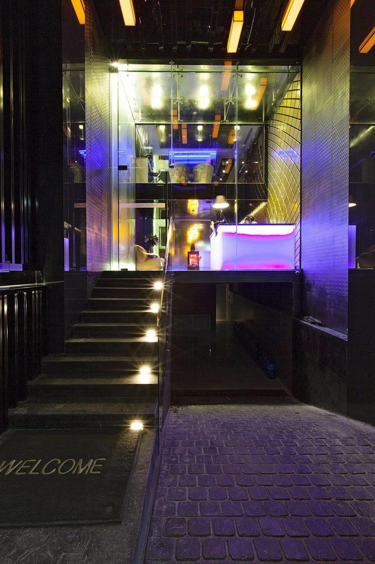 Signature Boutique Hotel Ho Chi Minh City Exterior photo